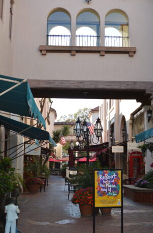 Entrance to La Arcada Plaza in Santa Barbara California