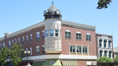 paso robles clocktower acorn building