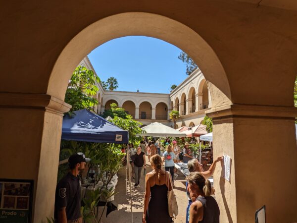 Busy courtyard at San Diego Balboa Park Scavenger Hunt Walking Tour