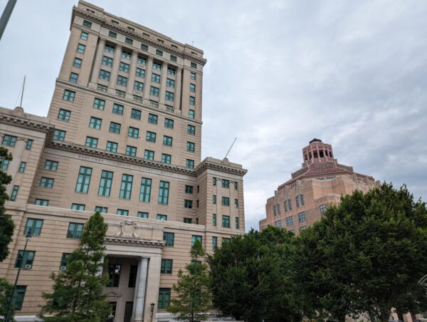 Asheville Scavenger Hunt Walking Tour