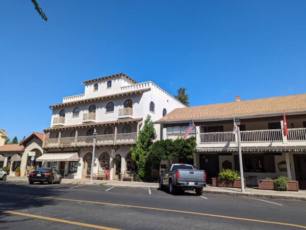 Sonoma Scavenger Hunt Walking Tour - Image 2