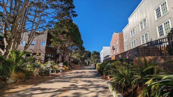 Monterey Cannery Row Scavenger Hunt Walking Tour - Image 8