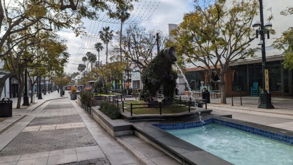 Santa Monica Scavenger Hunt Walking Tour - Image 4