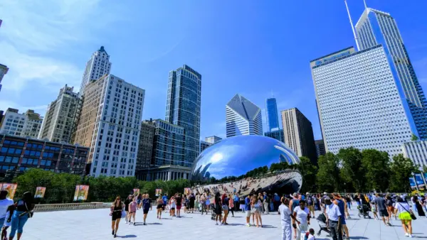 Chicago Loop and Millennium Park Scavenger Hunt Walking Tour - Image 2