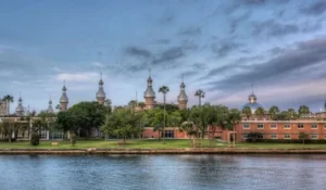 Tampa Scavenger Hunt Walking Tour