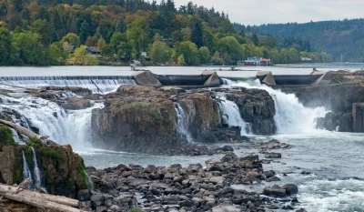 Oregon City Willamette Falls.jpg in Oregon City Scavenger Hunt