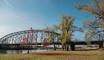 Waco Bridge.webp in Waco Scavenger Hunt, TX