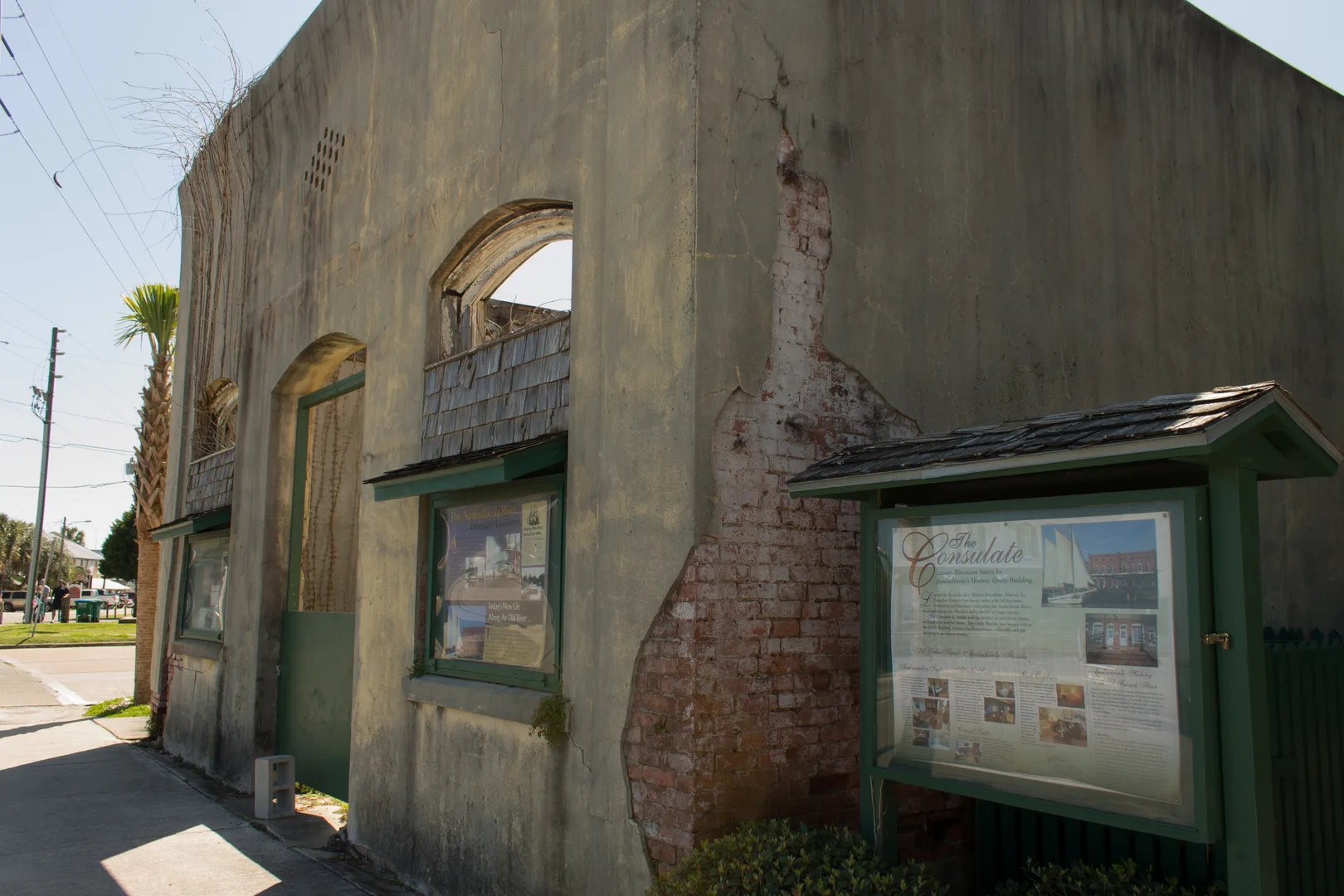 Abandoned Building Apalachicola Riverfront 2.jpg in Apalachicola Scavenger Hunt