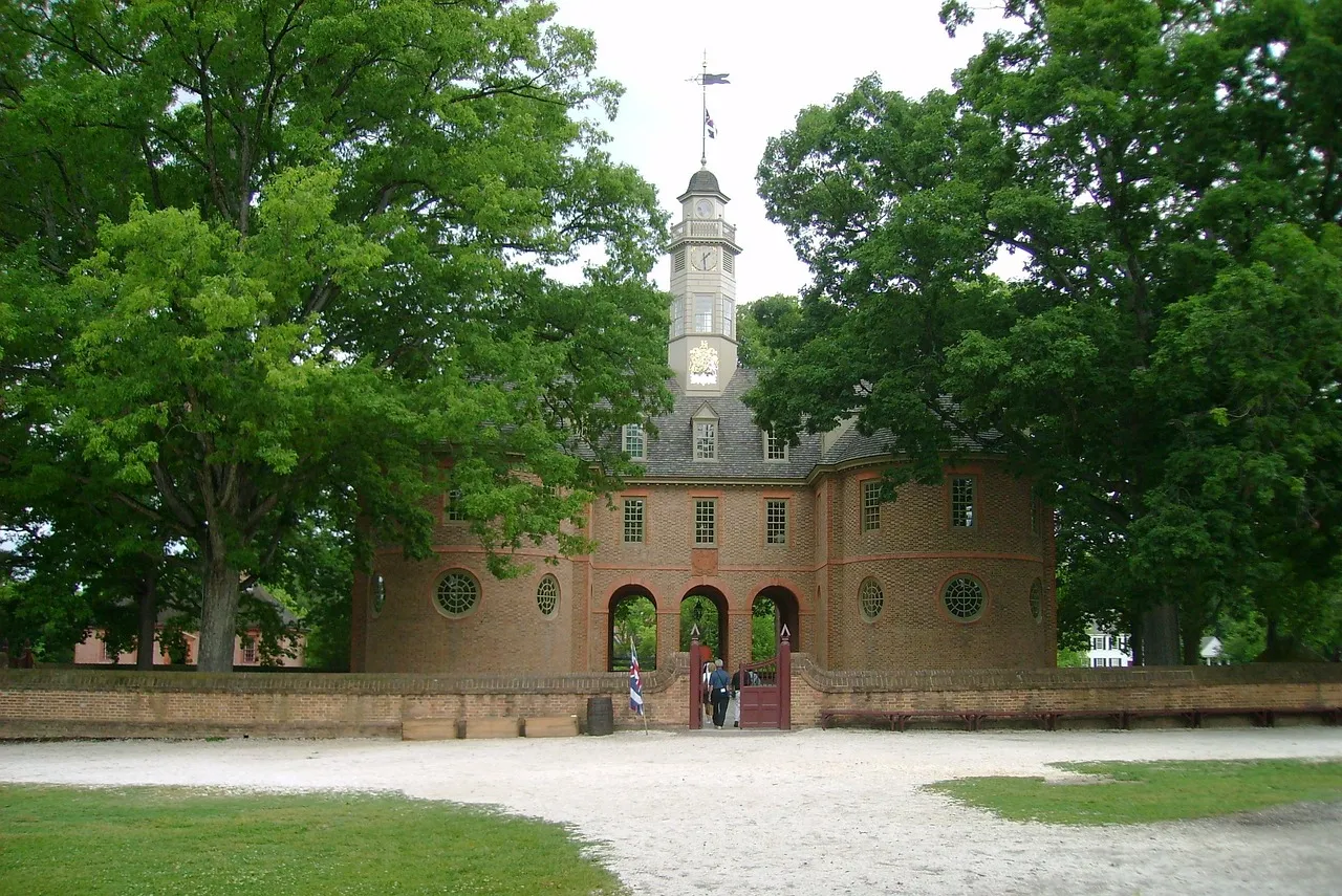 Admin Upload in Colonial Williamsburg Virginia Scavenger Hunt, VA