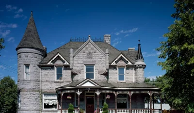 Standrod Mansion, built in 1902 for Judge D.W. Standrod in Pocatello, Idaho LCCN2011633351.tif in Pocatello Scavenger Hunt, ID