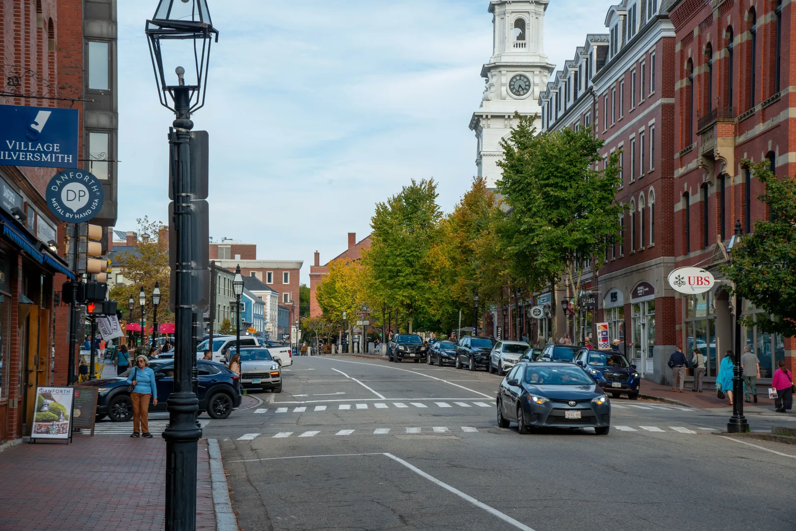 Charming street scene in Portsmouth, featuring historic architecture and local businesses. in Portsmouth New Hampshire Scavenger Hunt, NH