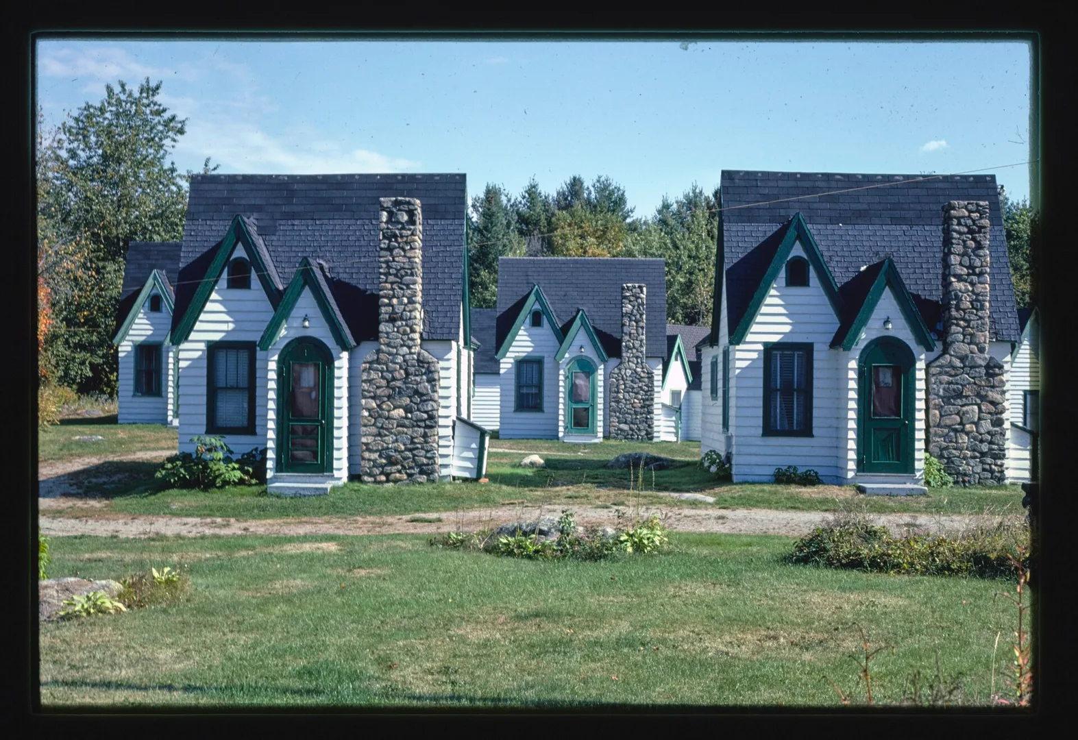Hearthside Village, Bethlehem, New Hampshire LCCN2017710063.tif in Bethlehem New Hampshire Scavenger Hunt, NH