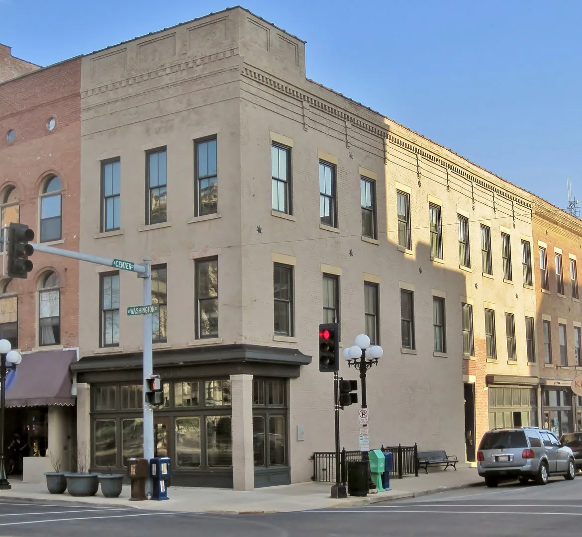 Dewenters Building (8655646718).jpg in Bloomington Illinois Scavenger Hunt