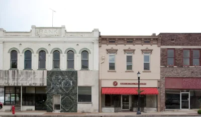 Historic downtown Tuscumbia, Alabama LCCN2010640299.tif in Tuscumbia Scavenger Hunt, AL