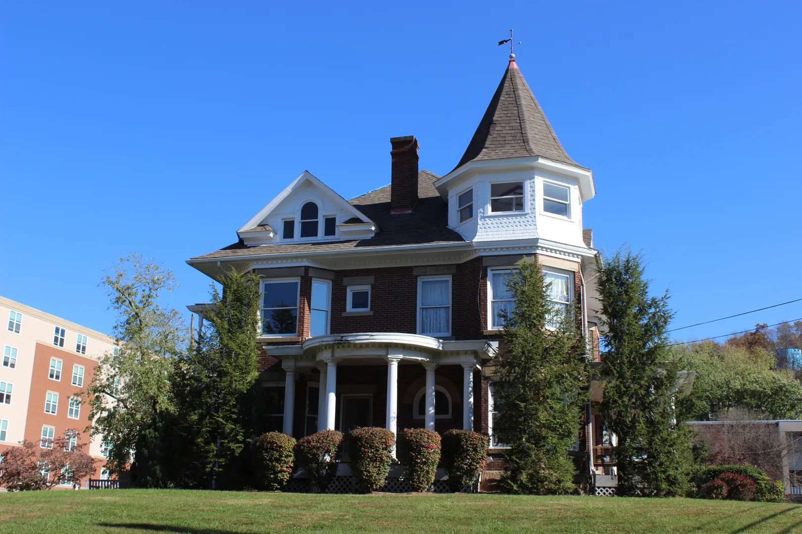 John E. Arbuckle House.JPG in Glenville West Virginia Scavenger Hunt, WV