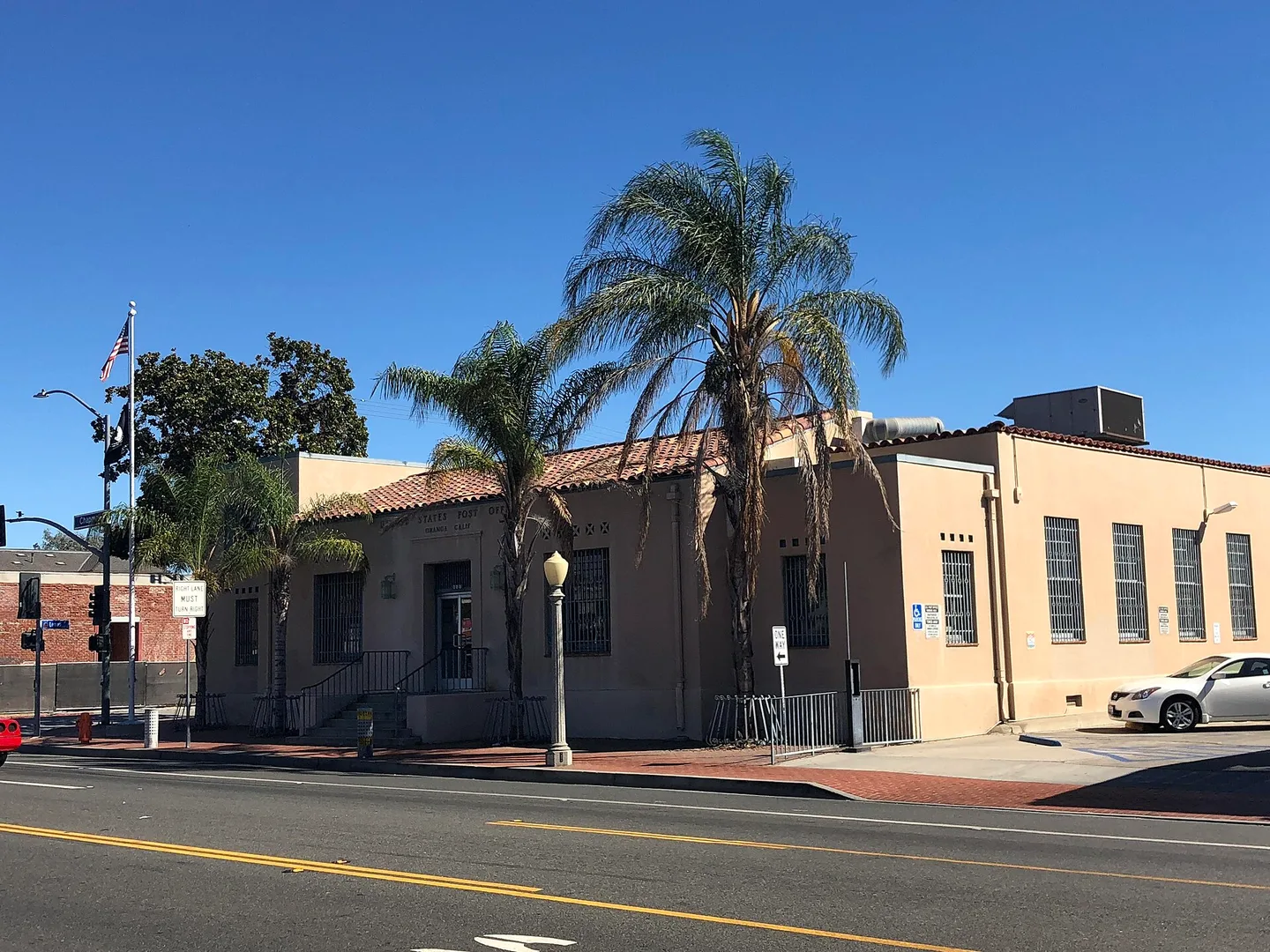 Post Office Orange California.jpg in Orange California Scavenger Hunt