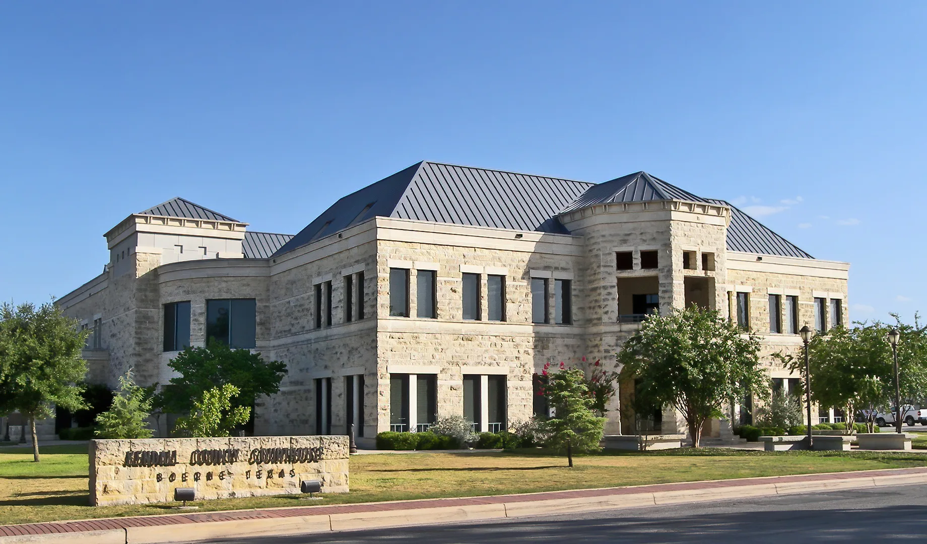 Kendall county courthouse.jpg in Boerne Scavenger Hunt, TX