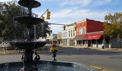 MacMonnie's Fountain Eufaula Alabama.JPG in Eufaula Scavenger Hunt, AL