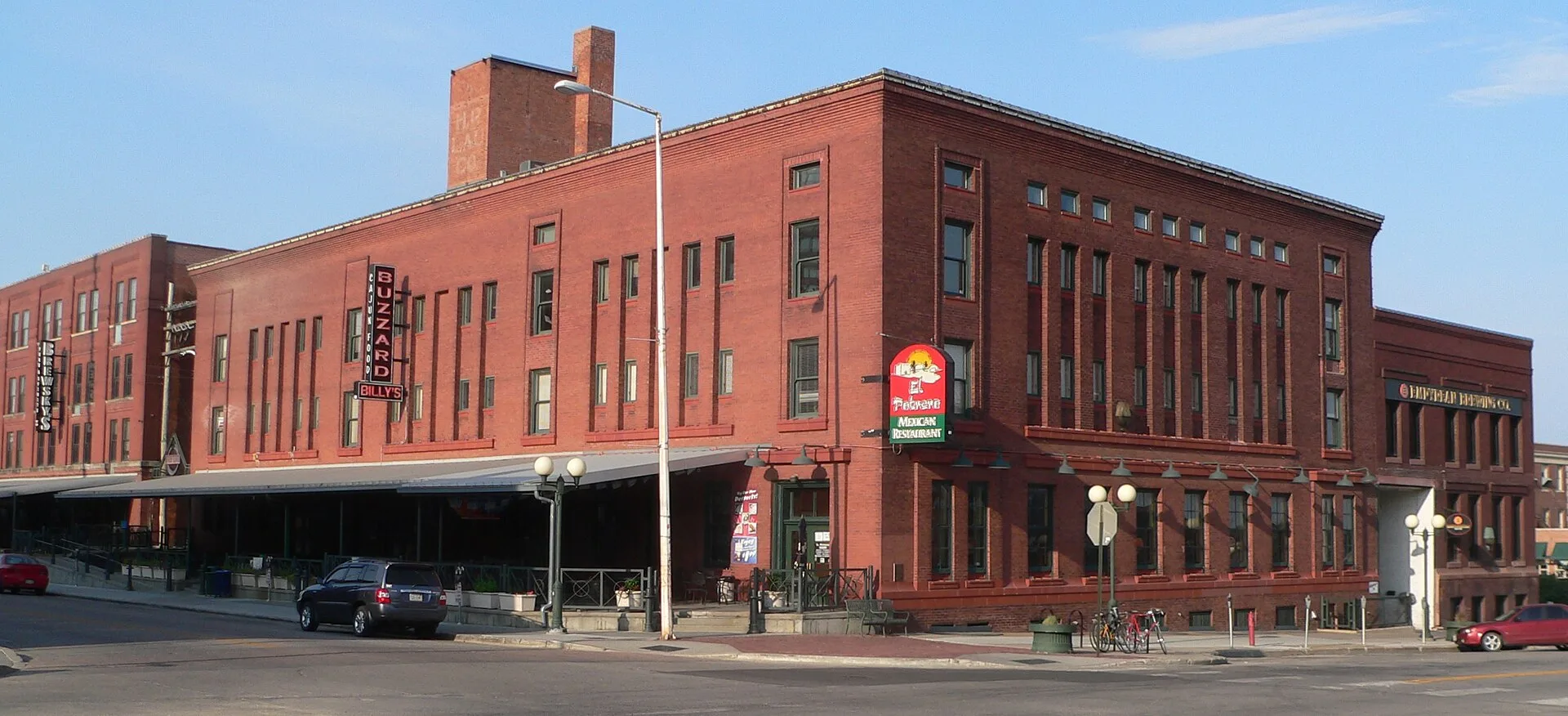 Lincoln, Nebraska Haymarket H. P. Lau bldg 1.JPG in Lincoln Nebraska Scavenger Hunt