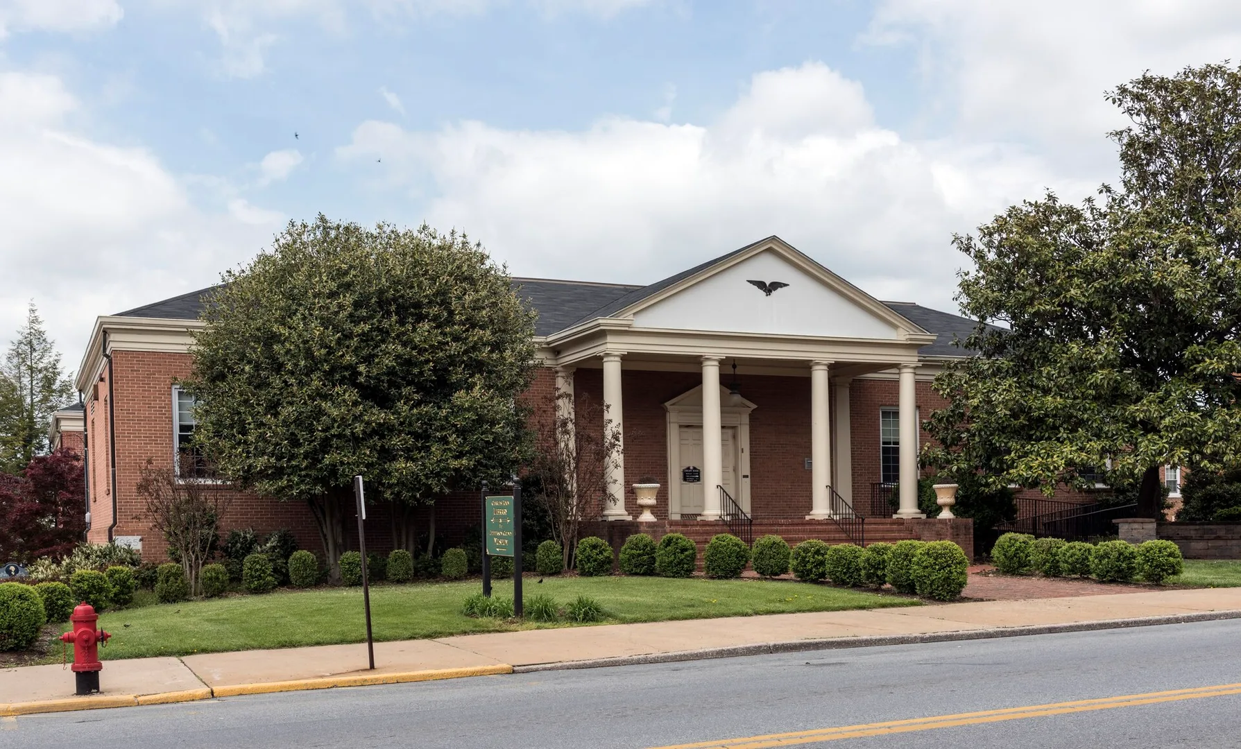 The Charles Town Library and Jefferson County Museum in Charles Town, West Virginia LCCN2015631499.tif in Charles Town Scavenger Hunt, WV