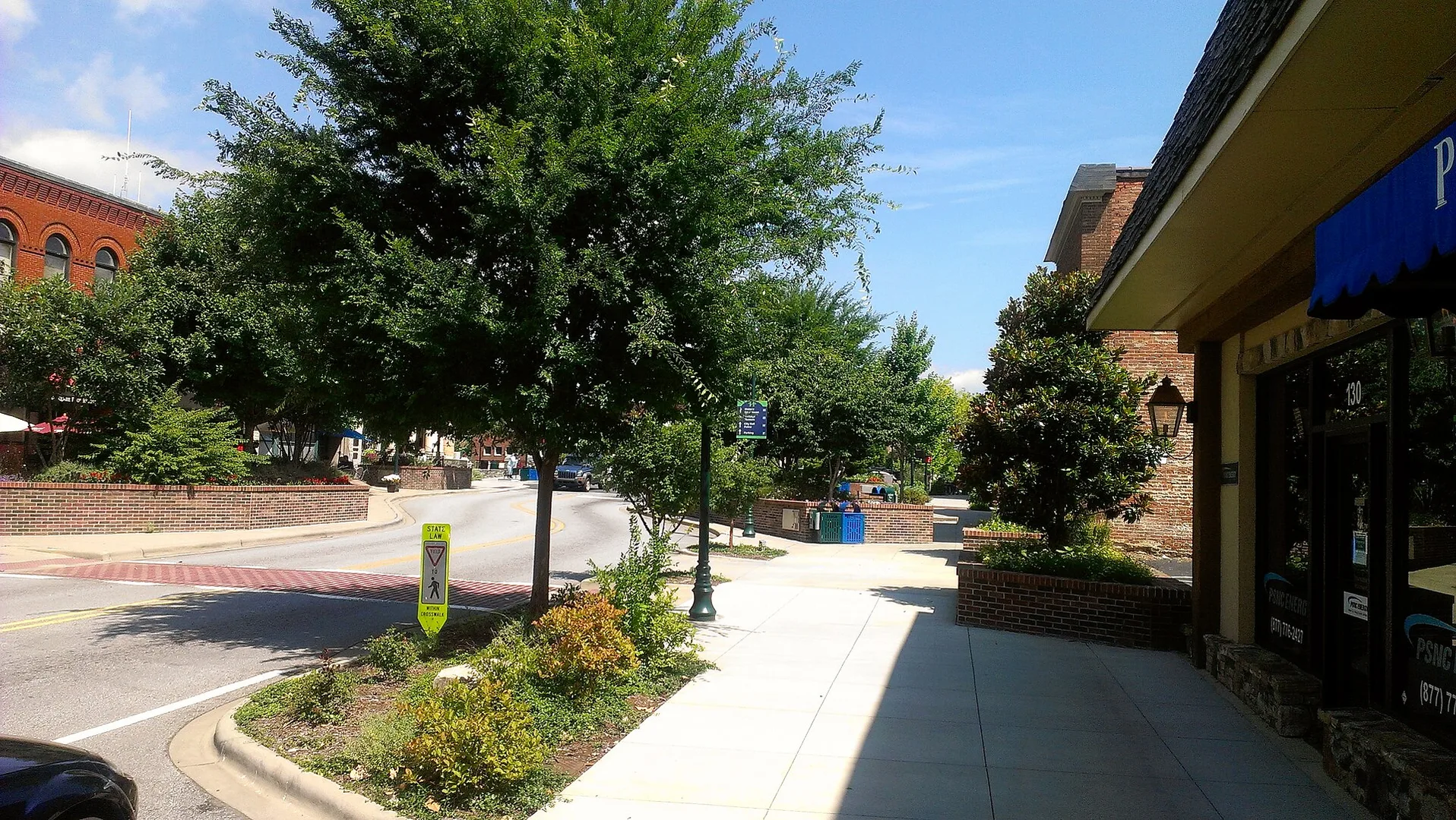 Hendersonville, NC, USA - panoramio.jpg in Hendersonville North Carolina Scavenger Hunt, NC