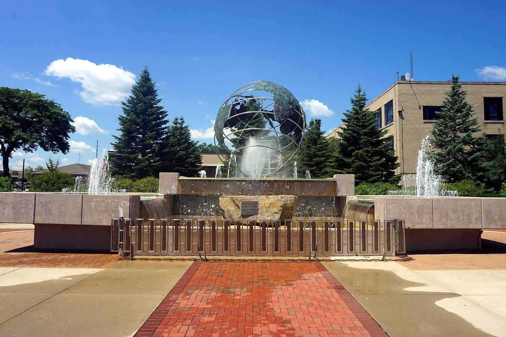 Kenosha July 2022 027 (Veterans Memorial Fountain).jpg in Kenosha Scavenger Hunt, WI