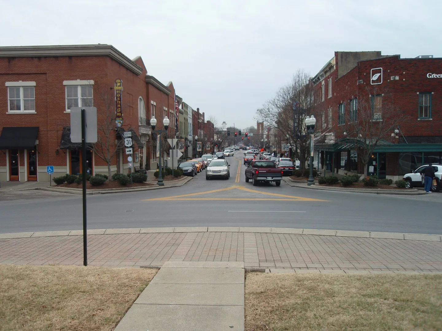 Franklin tennessee historical district view from square 2010.jpg in Franklin Tennessee Scavenger Hunt, TN