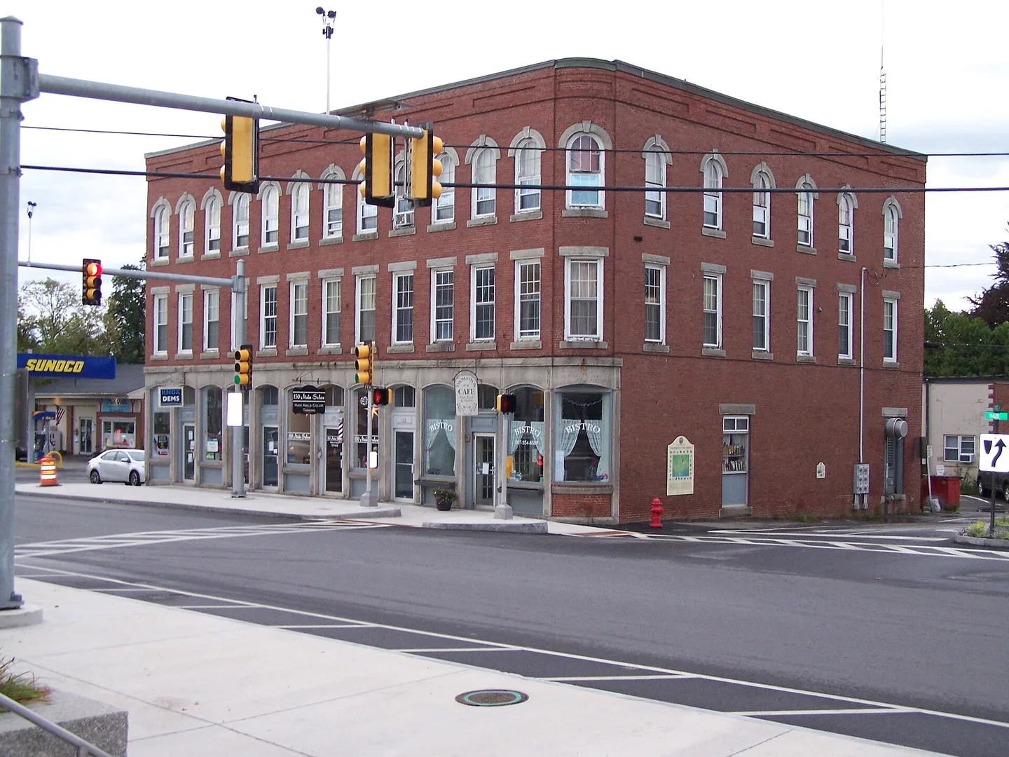 Main Street Thomaston (100 8408).jpg in Thomaston Maine Scavenger Hunt, ME