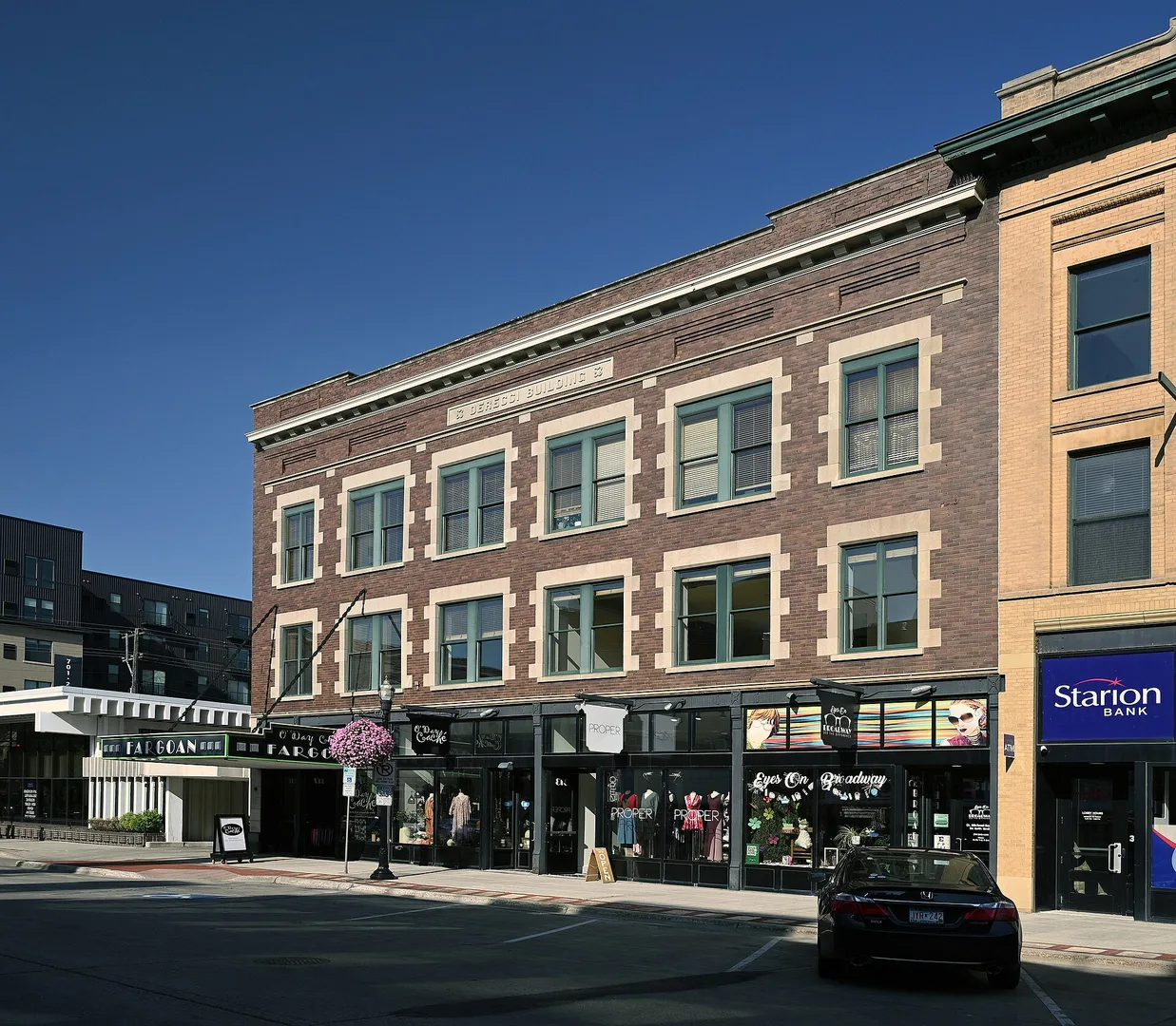 Downtown Fargo District 02.jpg in Fargo Scavenger Hunt, ND