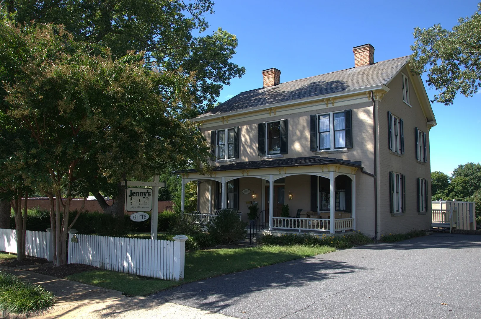 Clement Geitner House.jpg in Hickory Scavenger Hunt, NC